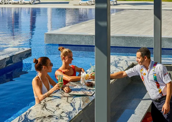 Maritim Jolie & Casino 5*