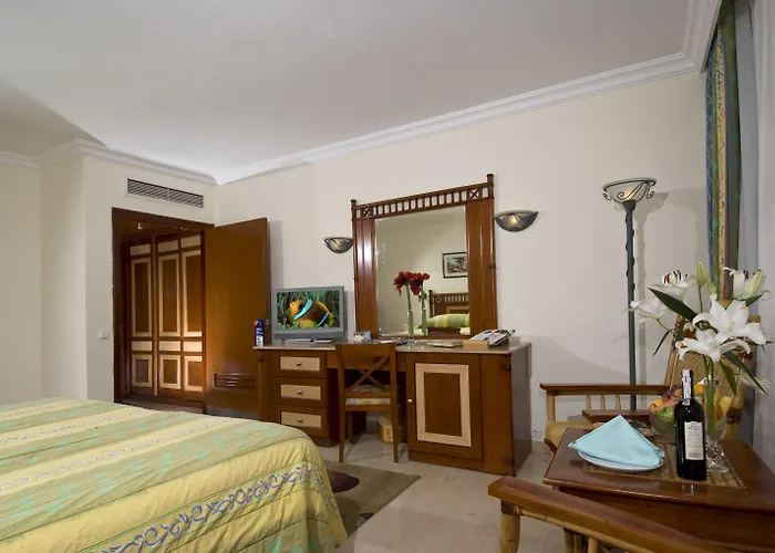 Maritim Jolie & Casino 5*