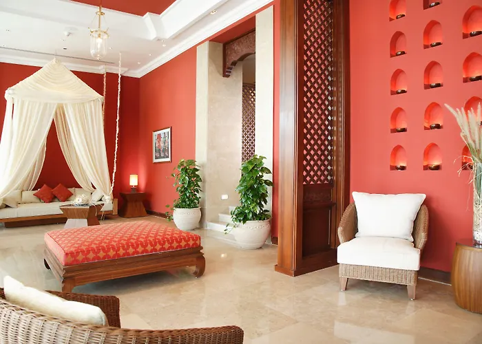 Maritim Jolie & Casino Resort 5*