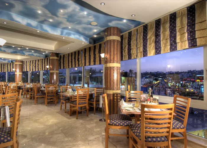 Maritim Jolie & Casino 5*